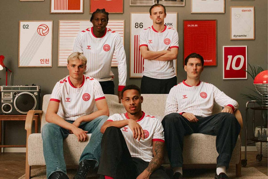 Ny udebanetrøje afsløret: Dannebrog forener Danmark på udebane