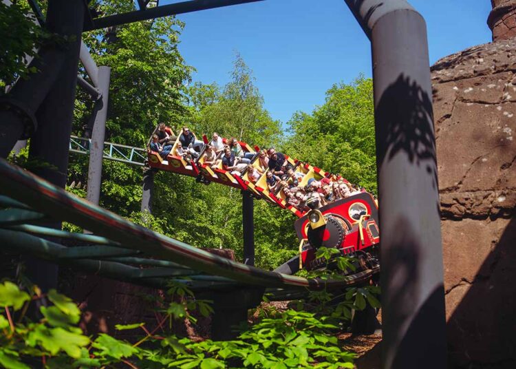 Dyrehavsbakken åbner med største eventprogram til dato – Jul på Bakken vender tilbage