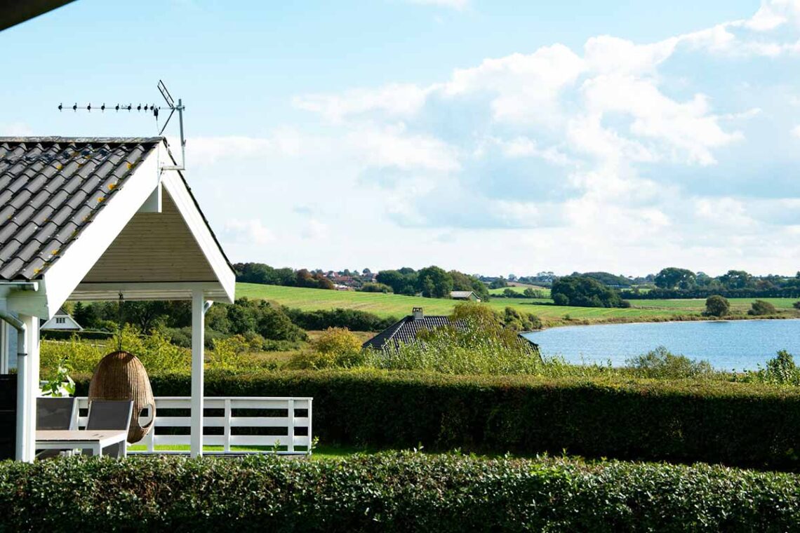 Sommerhus-chok: Færre boliger – priserne eksploderer