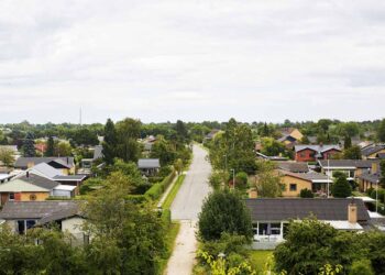 Boligmarkedet vågner i foråret – men udbuddet er stadig lavt