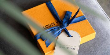 Gave til konfirmanden: Hvornår skal man betale skat?