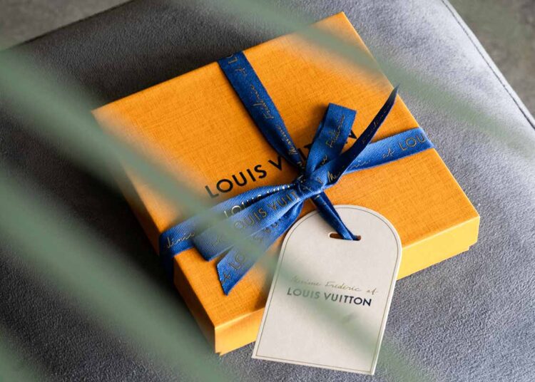 Gave til konfirmanden: Hvornår skal man betale skat?