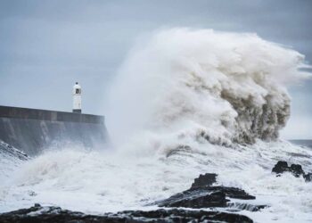 Kraftig storm på vej: Risiko for farlige situationer i trafikken