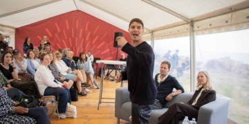 Caspar Eric hædret som Årets Sundhedsdebattør 2026