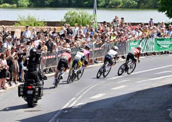 Copenhagen invites public to ride sprint route before elite race